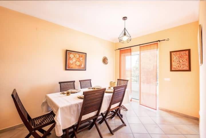 Apartment Alfarmar - Pool, Beach Only A Few Minutes Away Albufeira Extérieur photo