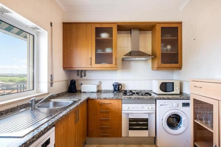 Apartment Alfarmar - Pool, Beach Only A Few Minutes Away Albufeira Extérieur photo